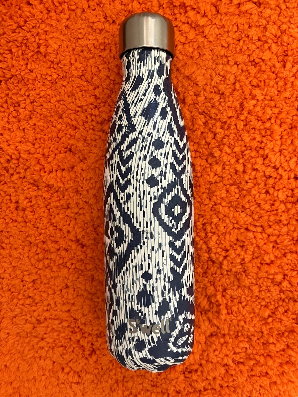 S'well Navy and White Ikat Pattern Stainless Bottle 17 oz.